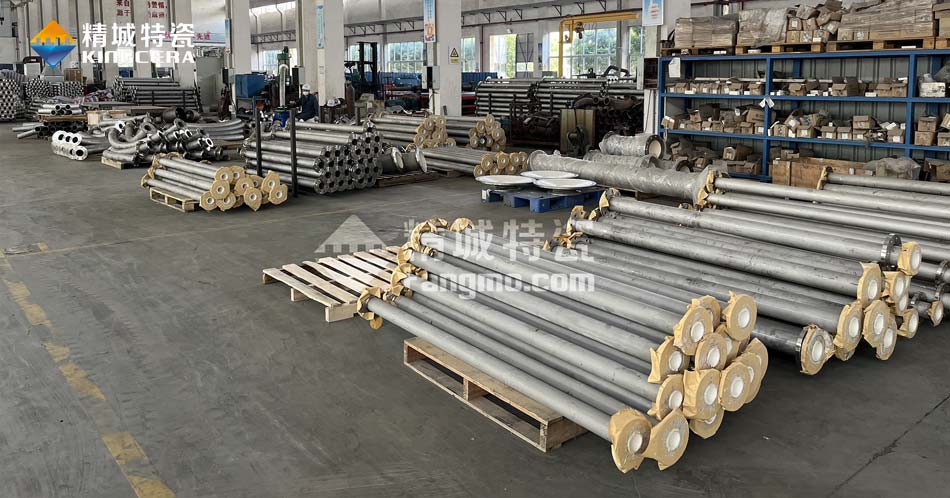 头号玩家官网特瓷锂电池内衬陶瓷输送管路出产车间