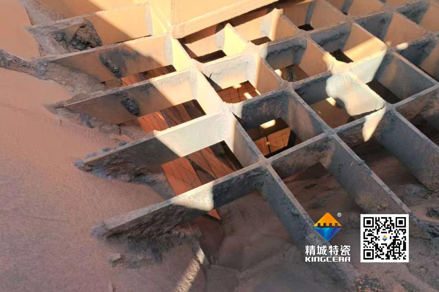 港口料仓料斗选取三合一陶瓷衬板