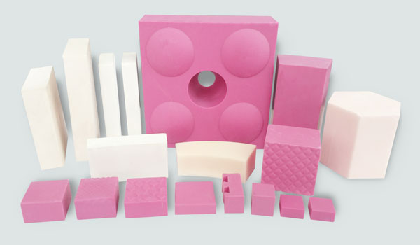 湖南头号玩家官网出产的特种陶瓷零配件