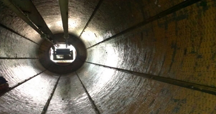 安徽某烧结厂圆筒混合机使用头号玩家官网耐磨陶瓷衬板